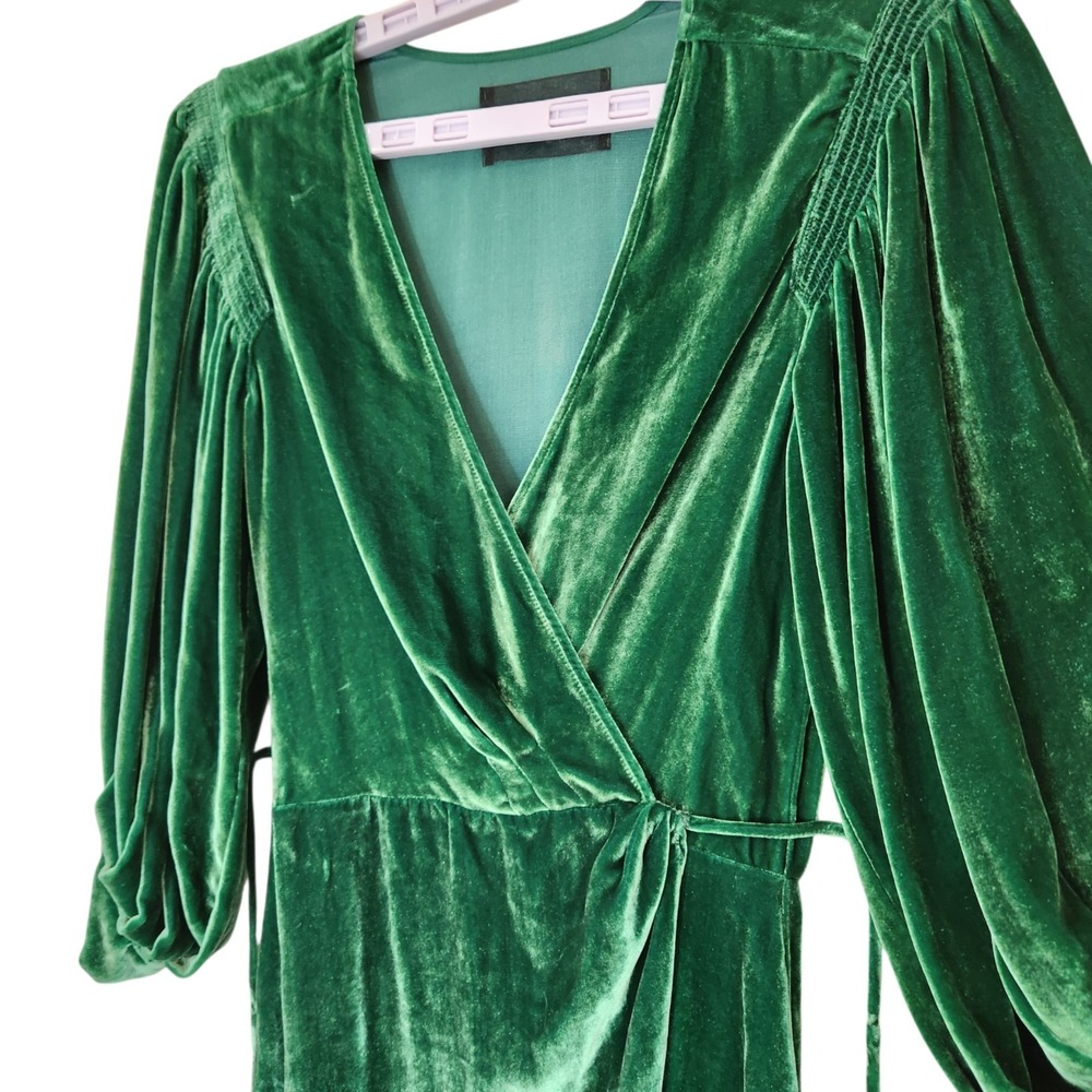 Reformation Size XS Emerald Green Velvet Wrap Mini Dress‎ 3/4 Sleeve Burnout - Picture 4 of 13